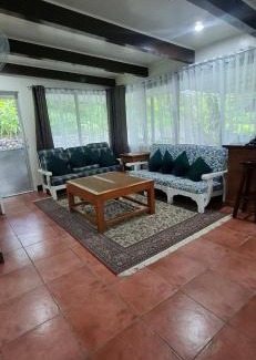 Baguio House | Jabbitos Baguio Transient House BUNGALOW