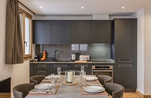 Chamonix-Mont-Blanc Apartment | Jacaranda · Sublime 6pax Vue Mtblanc Central Parking 3