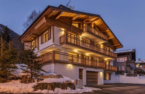 Chamonix-Mont-Blanc Apartment | Jacaranda · Sublime 6pax Vue Mtblanc Central Parking 3