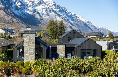 Jacks Point Villa | Jacks Point Escape by MajorDomo