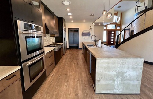 Helena House | Jackson Creek - Mountain Home