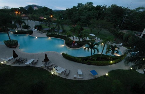 Barrio Santa Lucia Apartment | Jaco Beach Condominium