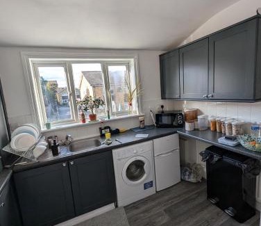 Wallington North Apartment | Jacob Lodge