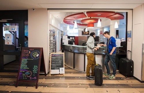 Onze-Lieve-Vrouw-ter-Sneeuw Hostel | Jacques Brel Youth Hostel