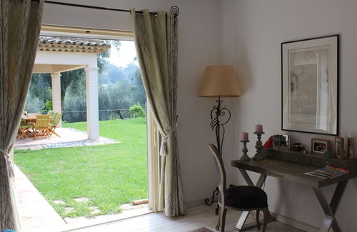 Biot House | "Jade" Splendid family villa in a gated community 3mi away from beaches