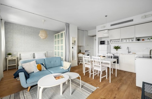 Jaffa Apartment | Jaffa Charming Beachfront Studio