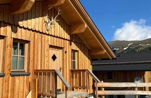 Lachtal House | Jagdhütte mit Kaminofen und Sauna