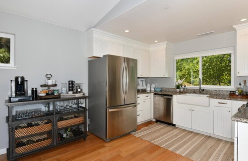 Clear Lake House | Jago Bay Vineyards | A Wine Country Escape