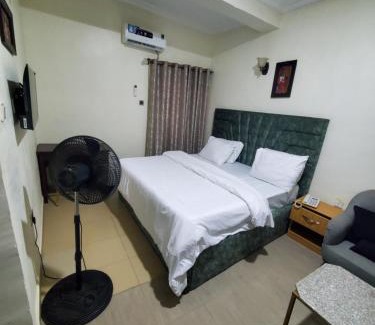 Abuja House | Jagtonsuitesandgarden JPS