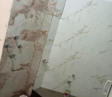Ujjain House | Jai Balaji Atithi Grah जय बालाजी अतिथि गृह