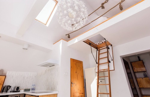 Gdynia Apartment | Jałowcowa Apartment with Mezzanine
