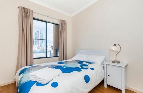 Northbridge Apartment | James On The Park - Executive Escapes
