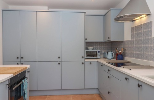 Lympstone Cottage | JAMS, family friendly, with a garden in Lympstone