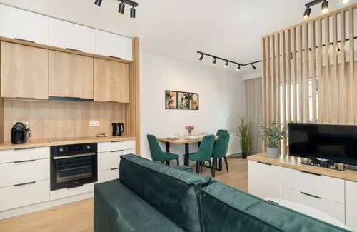 Jezyce Apartment | Janickiego 25A | Studio in Jeżyce | Parking