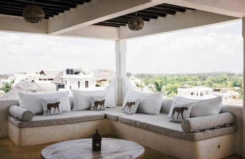 Shela Apartment | Jannah Penthouse with AC and Rooftop