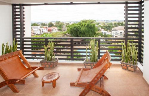 Antananarivo Avaradrano Apartment | Jardin d'Ivandry Piscine et terrasse