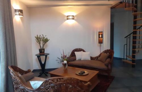 Saint-Grave House | Jardin de l'ardoiserie