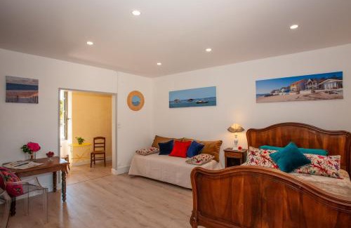 Saint-Emilion Apartment | Jardin des Ursulines Saint-Émilion