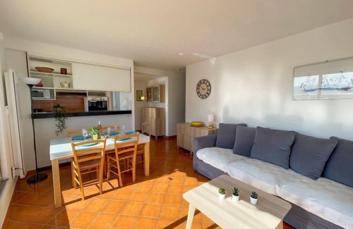 Le Couchant Apartment | Jardins d'Ulysse II by Interhome