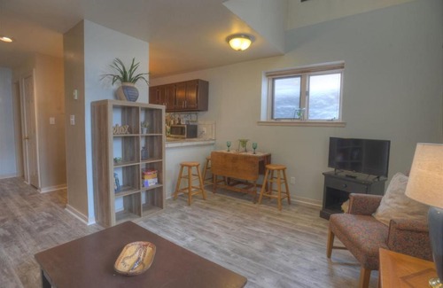 Historic Downtown Durango House | Jarvis Condo 208