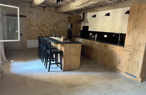 Cavaillon Other | JAS DE LA CASCADE LES VIGNERES Luxury Estate in Provence, swimming, 3 lodging