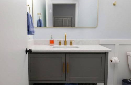 Jacksonville Beach House | Jax Beach Getaway 5 Minute Walk to the Waves