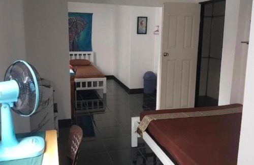 Chom Phon House | Jay Jay Guesthouse