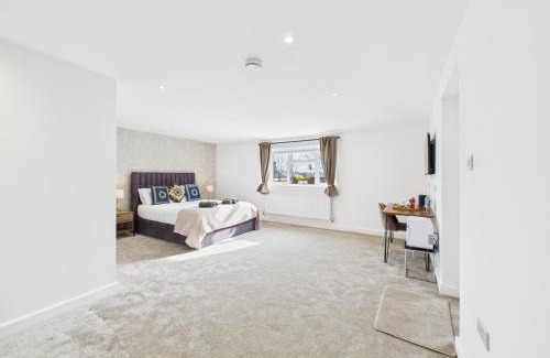Birmingham House | Jays modern guest house