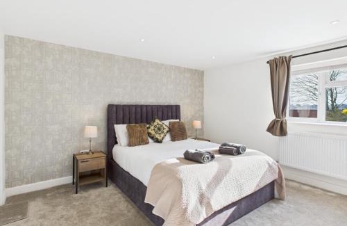 Birmingham House | Jays modern guest house