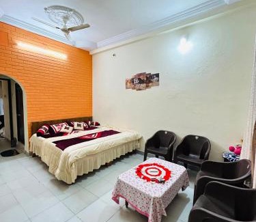 Ujjain House | Jayshree Madhav Homestay, Nanakheda, Ujjain
