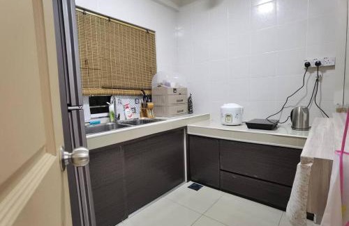 Kuching Apartment | Jeff and Ricky Homestay Samajaya Apartment