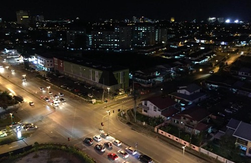 Kuching Apartment | Jeff and Ricky Homestay Vivacity Megamall