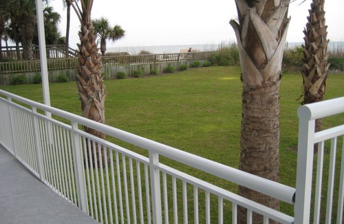 Myrtle Beach Condo | Jeffscondos - Ocean Blue Resort - Ocean Front vacation rental 5bed/4bath