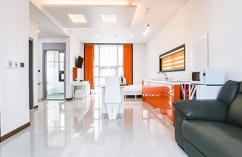 Aewol House | Jeju J Leblanc Pension