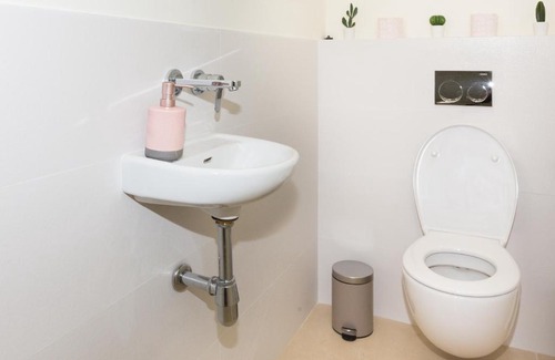 Nachlaot Apartment | Jerusalem airbnb