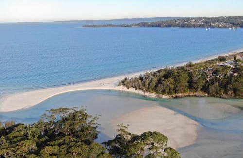 Huskisson Hotel | Jervis Bay Mariners