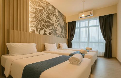 Downtown Kota Kinabalu Apartment | Jesselton Quay Deluxe Condominium By Sebrina HS
