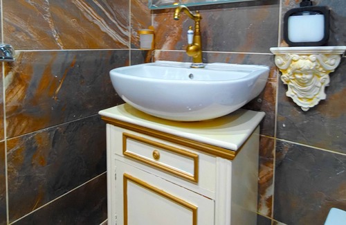 Cospicua Bed & Breakfast | Jessica flat B&B in holiday and business