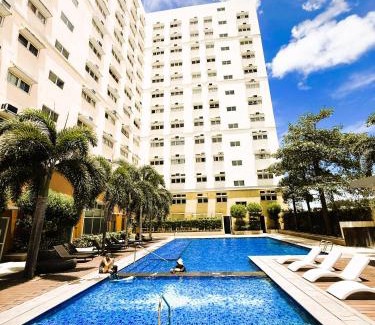 Binan City Apartment | JFam Suites, C3-3N Studio, Up To 4 Pax