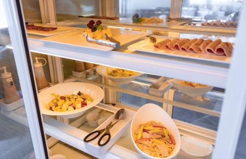 Pengjiang Hotel | Jiangmen Poltton Executive Service Apartment