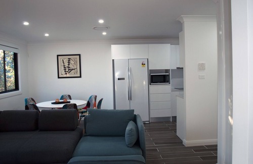 Jindabyne House | Jindabyne Apartment New and Close to Amenities