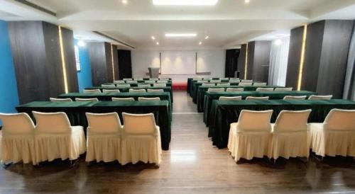 Jianggan Hotel | Jinjiang Metropolo Hotel Hangzhou Xiasha Jinsha Lake