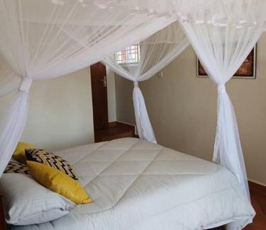 Kampala Apartment | Jjaja's Avocado Grove - Fenne