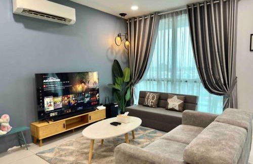 Kuching Apartment | Jk DeLOFTS Amazing City View 12Pax 4BedR 3BathR 2Carparks