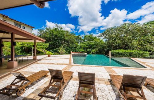Playa Conchal House | Jobo 8 Luxury Apartment - Reserva Conchal