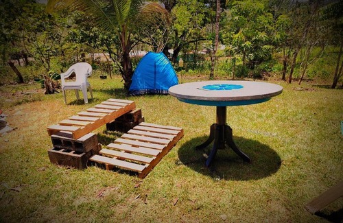 Tumba Vieja Hostel | Joe's Hostel