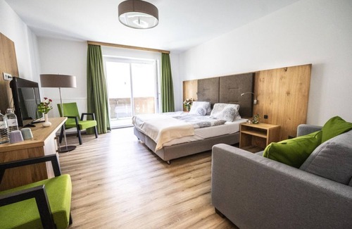 Monichwald House | Jogllandzimmer Plus - Gastwirtschaft Hold
