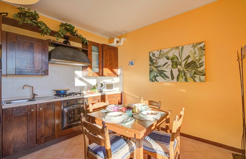 Pulciano Apartment | John's House-Lakeview & shared pool, Toscolano Maderno, Italy