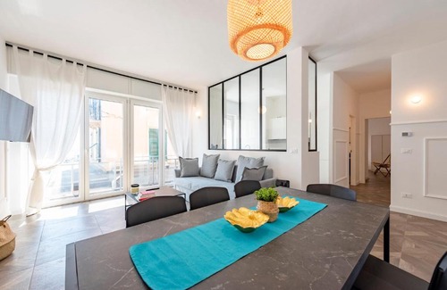 Rapallo Apartment | JOIVY Beautiful family flat with a Sea View