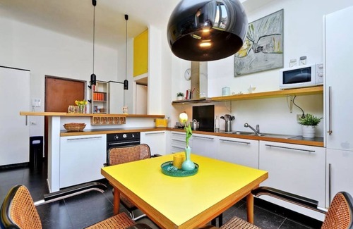 Tre Torri Apartment | JOIVY Colorful Studio for 2 near Arco della Pace